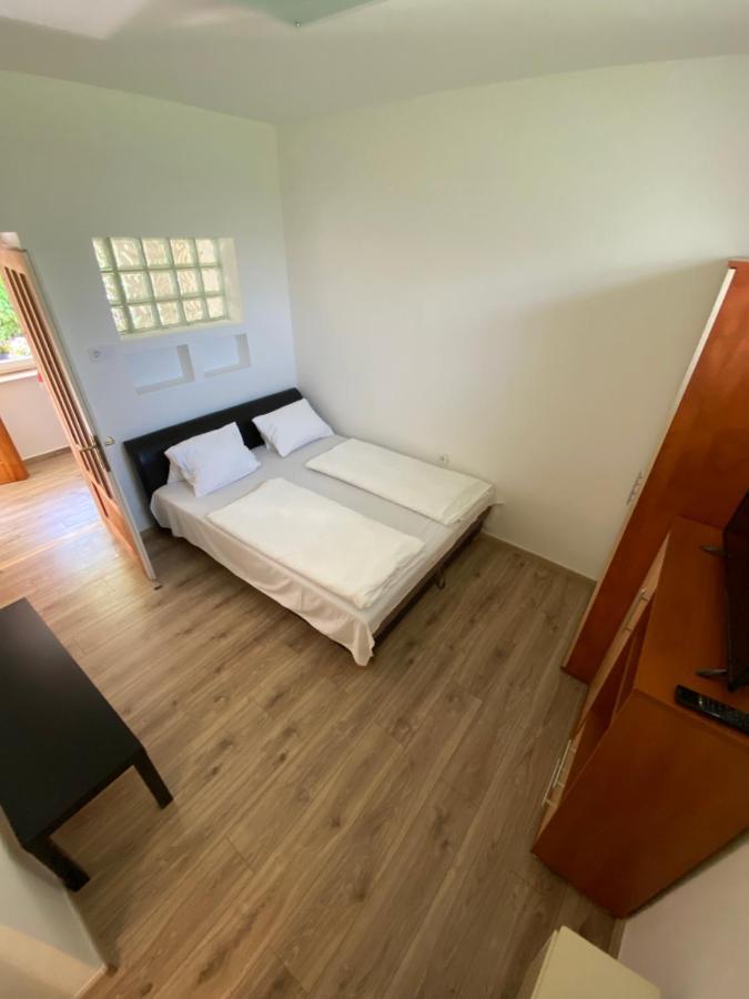 Amarin Apartments Hajduszoboszlo Exterior foto