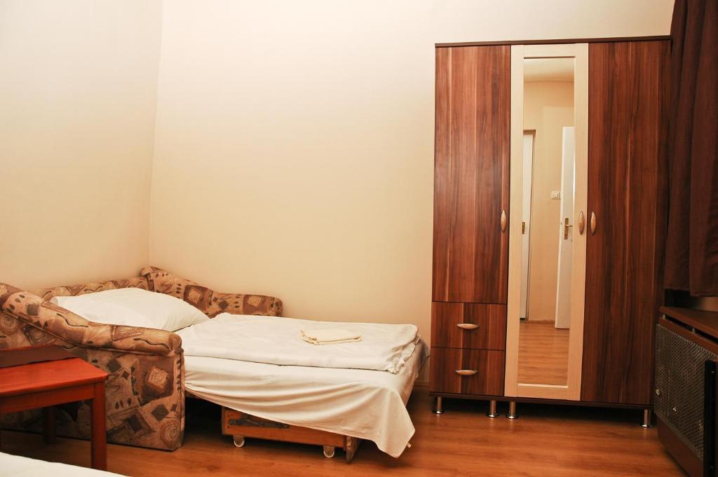 Amarin Apartments Hajduszoboszlo Quarto foto